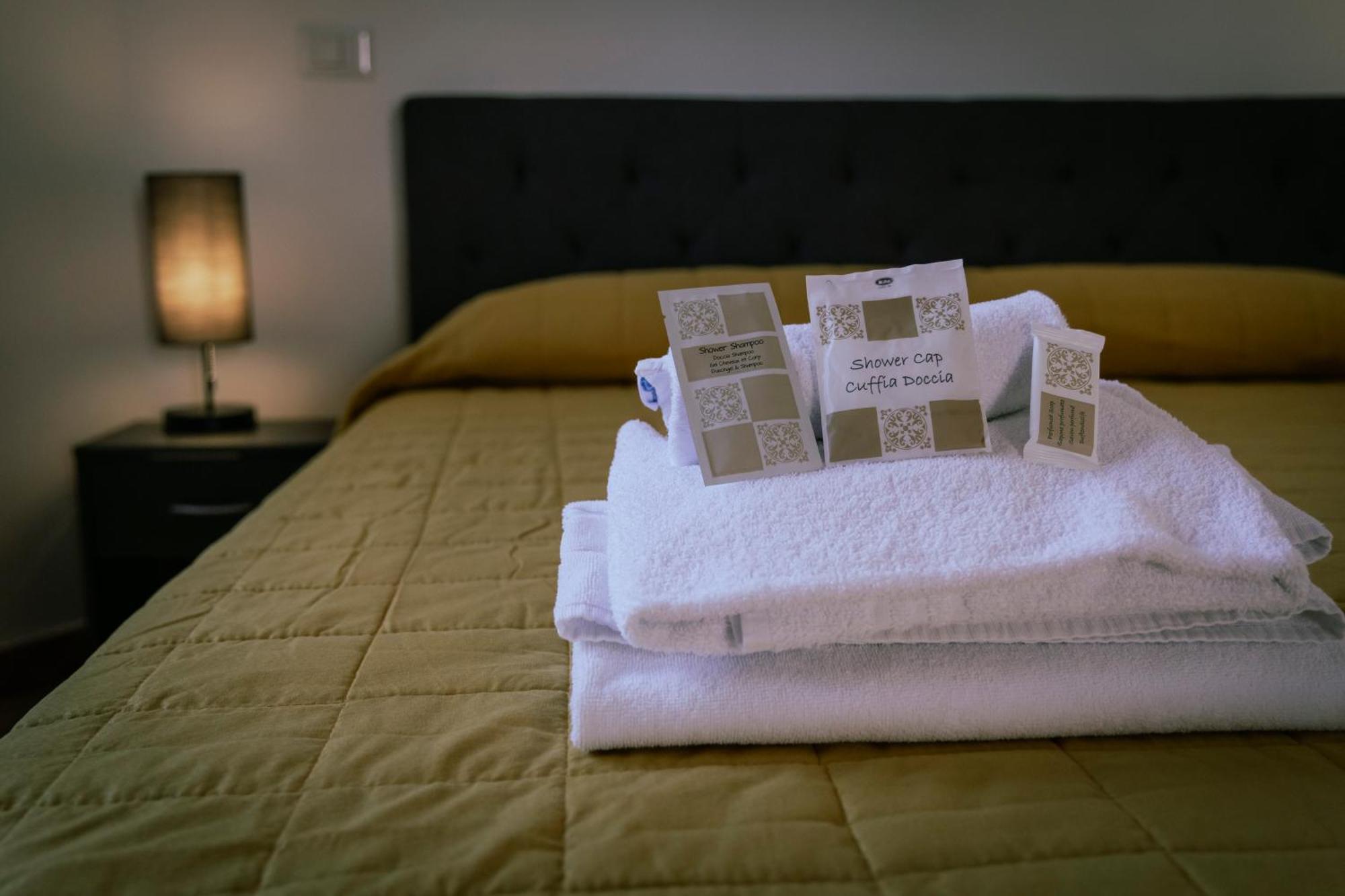 Guesthouse Aurora A.E. Rome Bagian luar foto