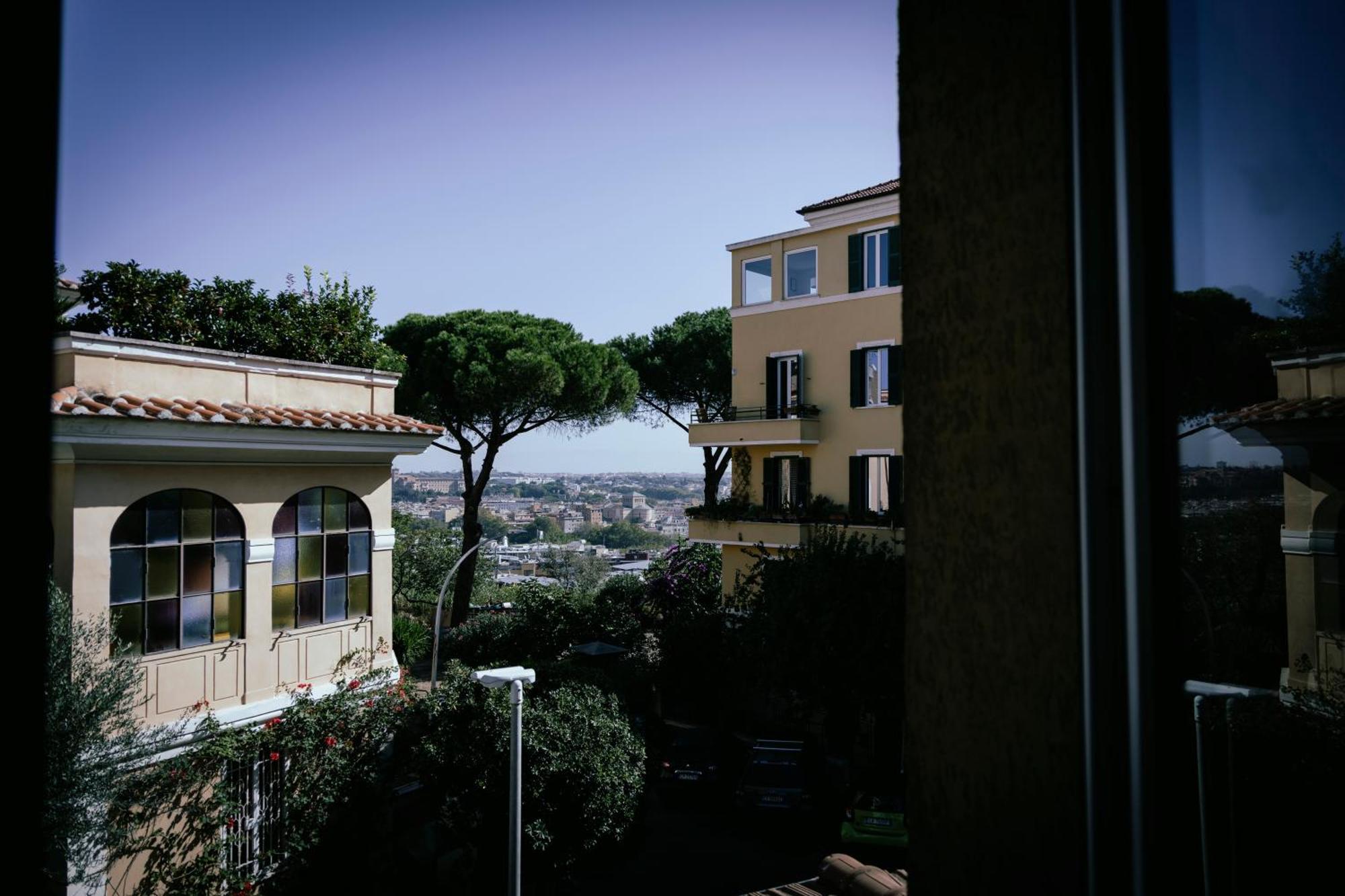 Guesthouse Aurora A.E. Rome Bagian luar foto