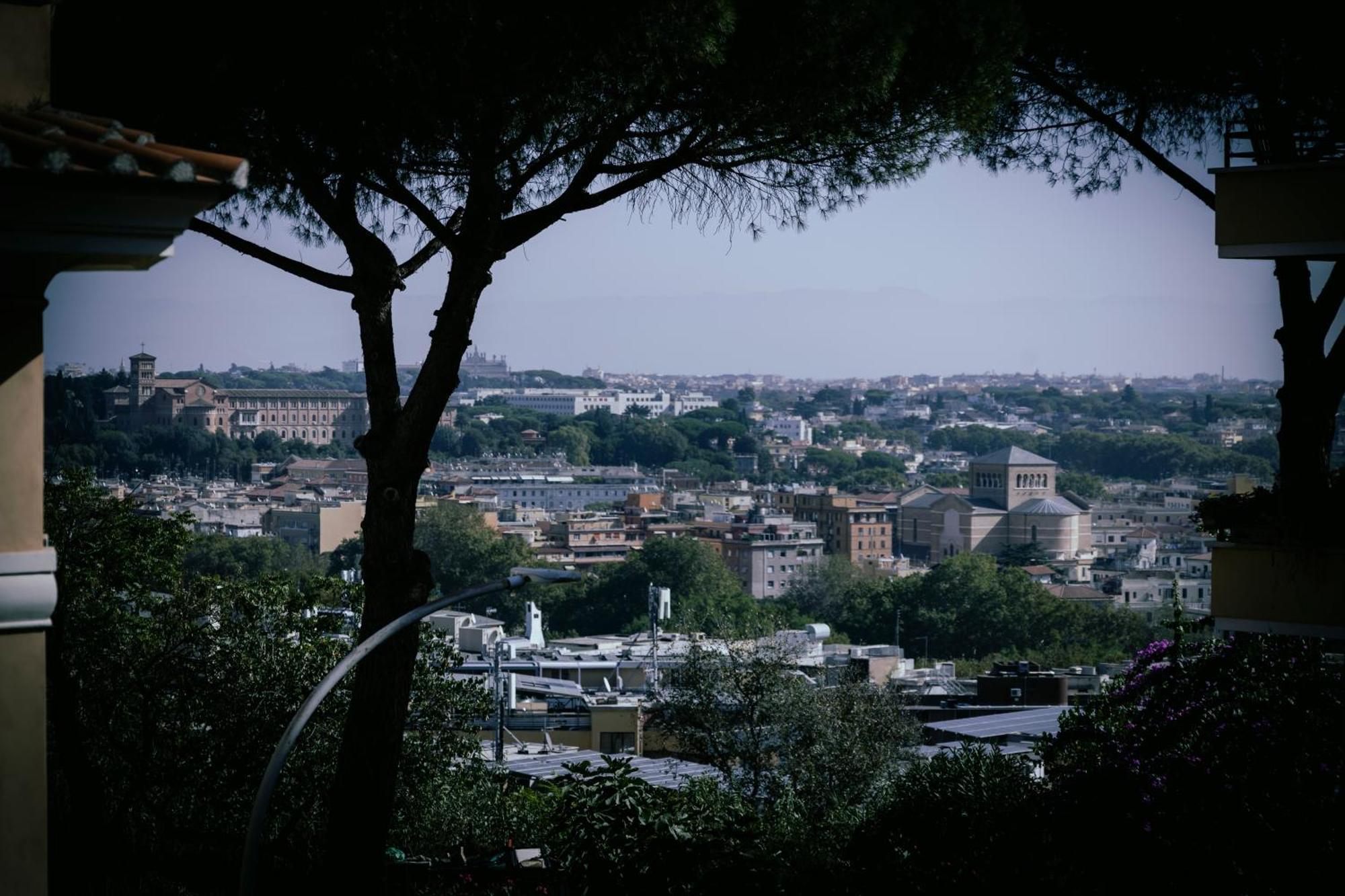 Guesthouse Aurora A.E. Rome Bagian luar foto