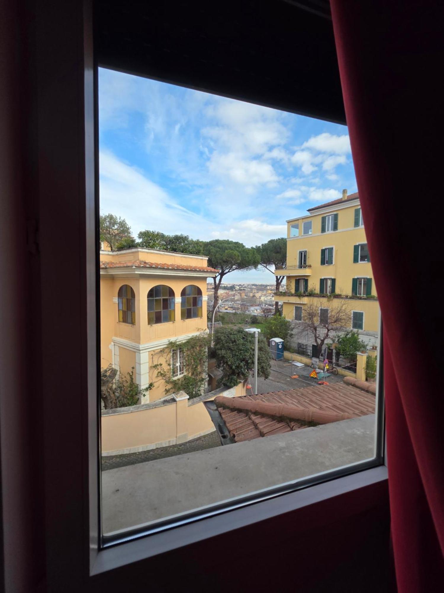 Guesthouse Aurora A.E. Rome Bagian luar foto