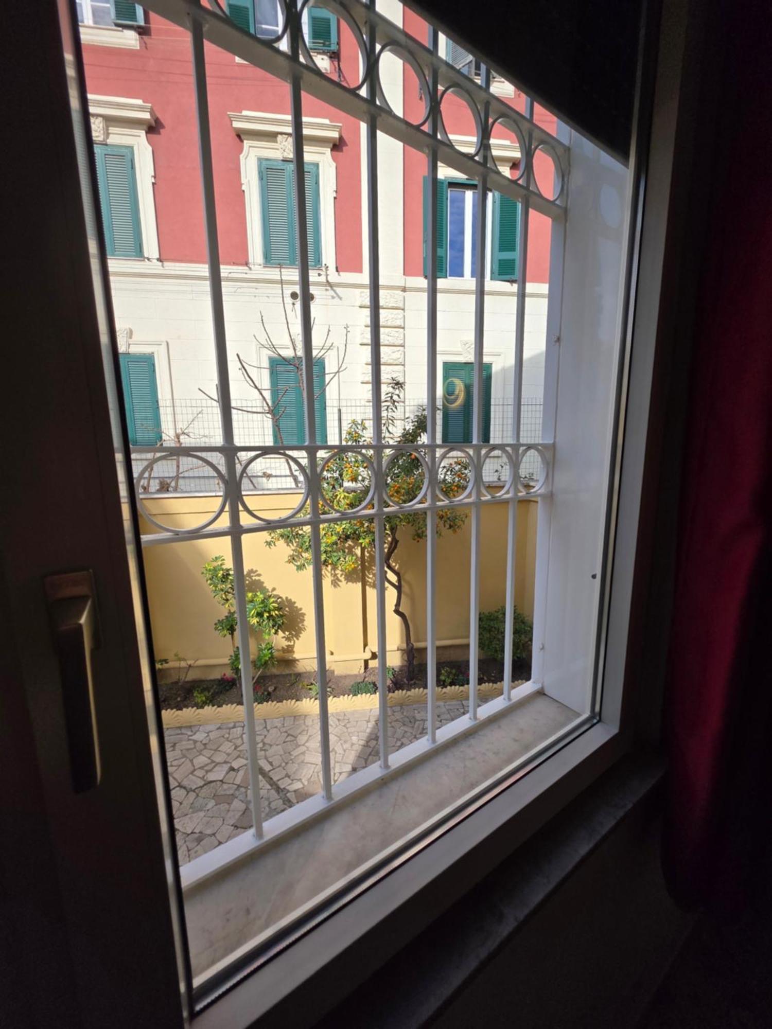 Guesthouse Aurora A.E. Rome Bagian luar foto