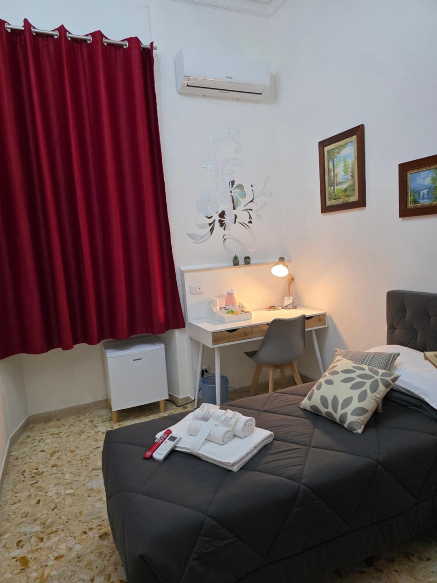 Guesthouse Aurora A.E. Rome Bagian luar foto